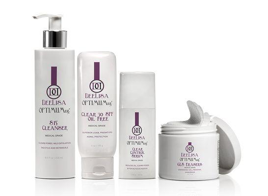 About Face Clear Kit- 4 pcs. Reduces oil over 50%, combinations of Salicylic Acid, Benzoyl Peroxide, Glycolic Acid & Lactic Acid-