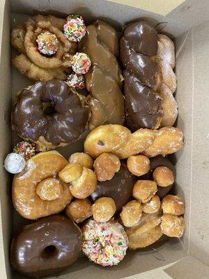 Mixed Dozen