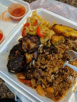 Oxtail, cabbage, plantains, rice