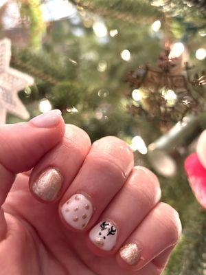 Christmas reindeer nails by: Heidi