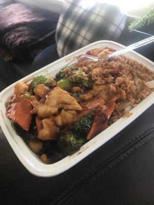 Chicken with broccoli (asked for thicker and darker sauce) more flavorful