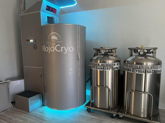 MojoCryo Therapy machine