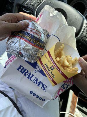 Cheeseburger & fries