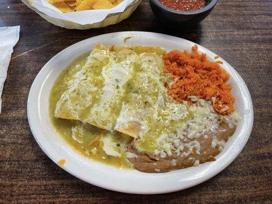 I got the chicken enchiladas with verde sauce. Very good! I suggested they toast the cheese on top a little more, but very good!