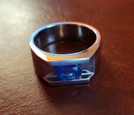 Men's Sapphire and Platinum ring