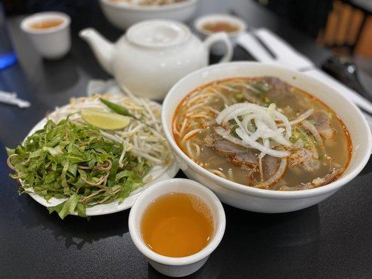 bún bò huë...