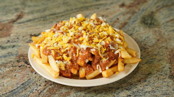 Chili cheese fries