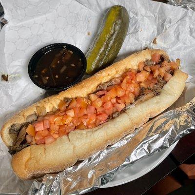 Yinzer's Amazing Cheesesteaks - the Steak Cheesesteak (the 1X, $10), with pickle ($1) and Au-Jus ($1). Super Delicious!