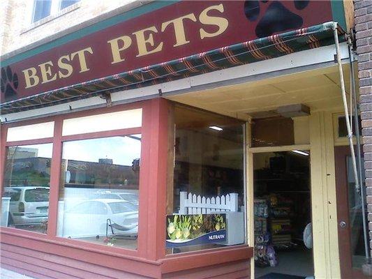 Best Pets LLC store front