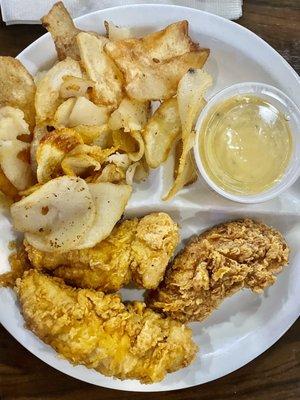 Chicken tenders and fries potatoes