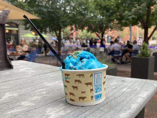 Cookie Monster ice cream!