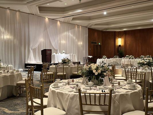 Halekulani's high ceiling ballroom. Pipe & draping w/curtain accents.