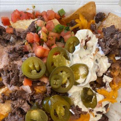 Steak nachos