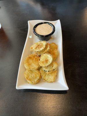 Fried pickles & chipotle ranch, I believe.