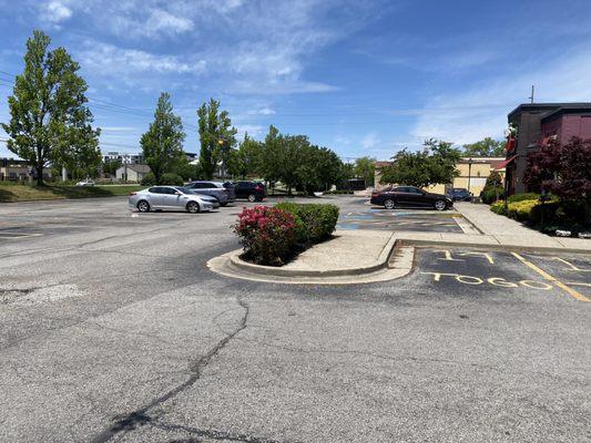 Empty lot of restaurant that can't handle a family of 5.