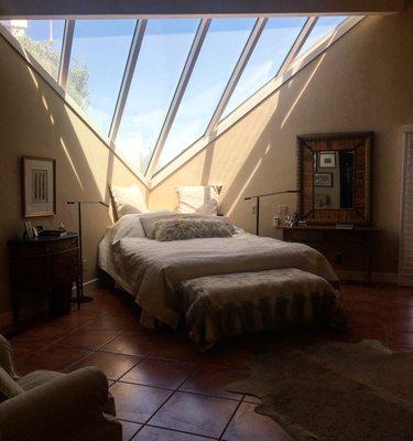 Magnificent Master Bedroom in gorgeous and established home on horse property - Davis, CA