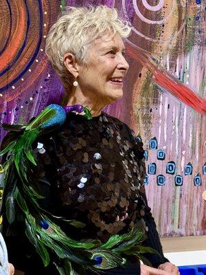 Parrot on her sweater | Great meeting this artist | loved her energy | Also saw her art on Catalina Island! 12/13/2024