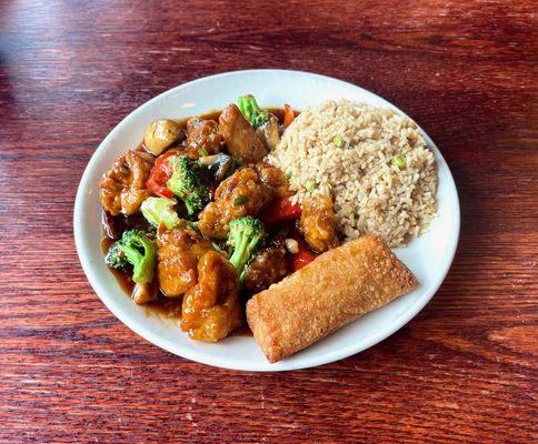 Crispy Fried Chicken in General Sauce, Fried Rice, Egg Roll