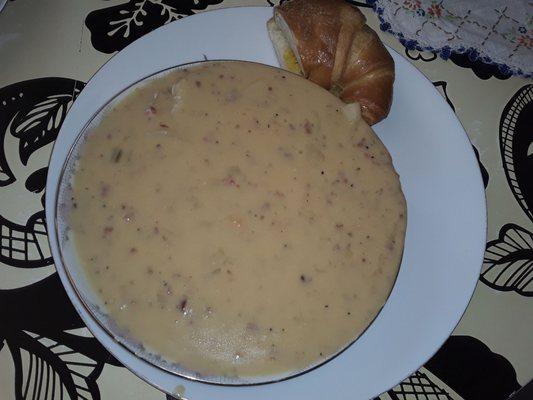 Roasted Gold Potato Cheddar Bacon Soup