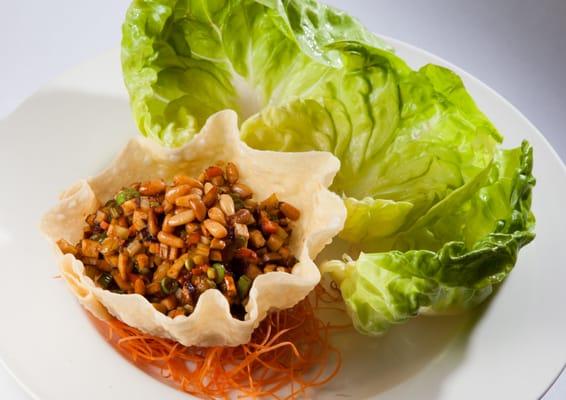 Chicken Lettuce Cup