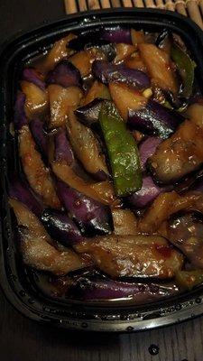 v6 eggplant with garlic sauce