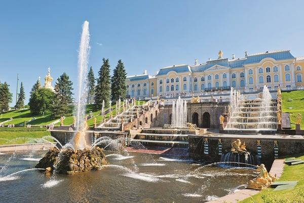 Peterhof in St. Petersburg. Incredible fountains