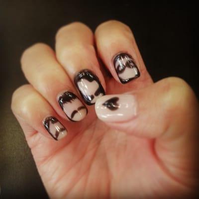 The Beatles nails done by the awesome Karen Rivas. I loved them!!