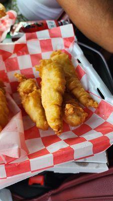 Wet batter on the chicken fingers! Soooo good!!!   Homemade Chicken Fingers