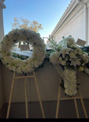 Standing wreath and cross