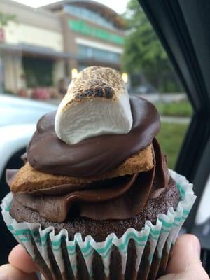 S'mores cupcake