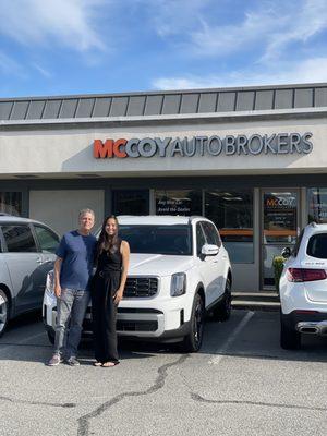 Congratulations to Morgan of Los Gatos on your new Kia Telluride pictured alongside managing partner, Rick on the left!