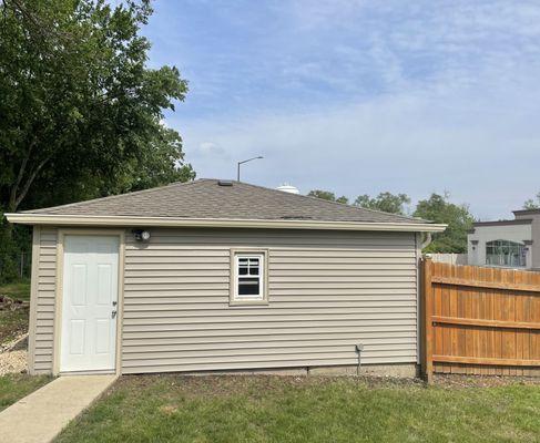 AFTER- Matrix crew wrapped the garage the proper way and matched the garage with the house.