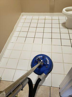 Cleaning Tile & Grout