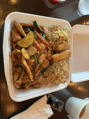 Moo Goo Gai Pan lunch