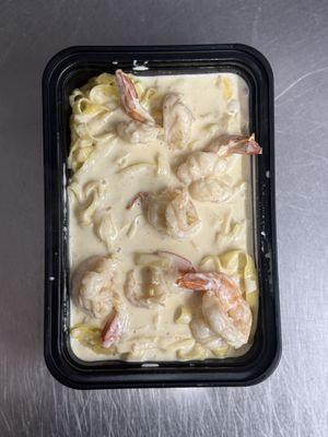 Fettuccine Alfredo with shrimp