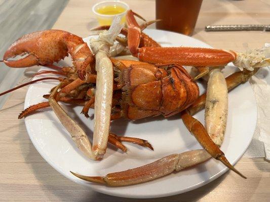 Lobster and crab legs