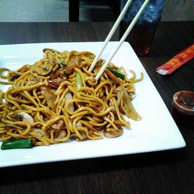 House Special Lo Mein