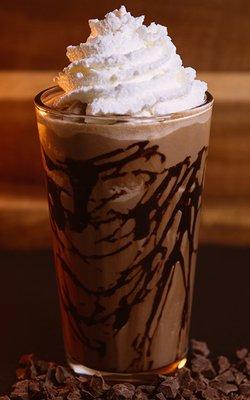 Dark Mocha
Rich dark chocolate blended with creamy ice cream and smooth espresso.