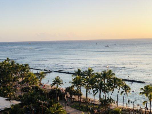 New Listing! Waikiki Beach Tower
2 Bedrooms, 2 Baths and 3 parking 
Legal daily rentals 
Check it out