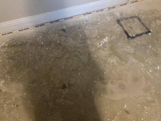 Floor foundation crack