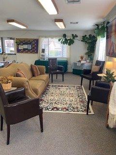 Sitting area and TV in the recreation room.