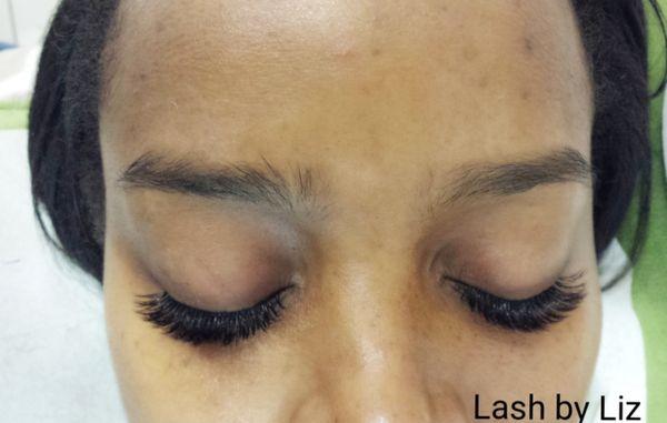 Volume eyelash Extensions