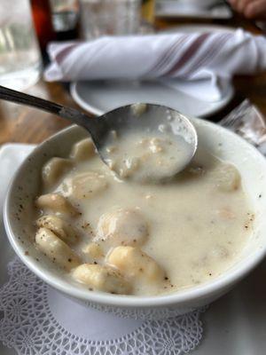 Clam chowder.... Watery ,clams chewy