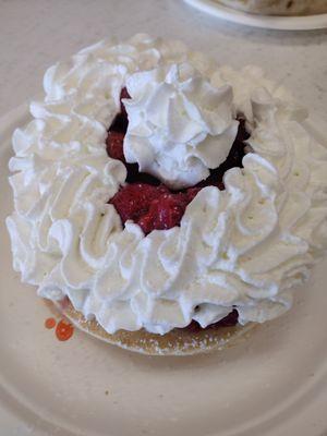 Strawberry pancakes with whipped cream