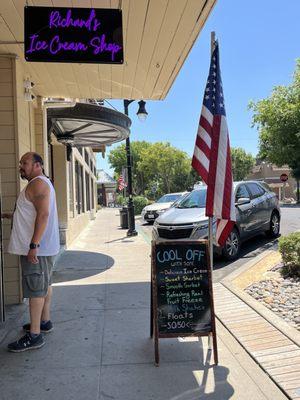 Outside sidewalk signs specials