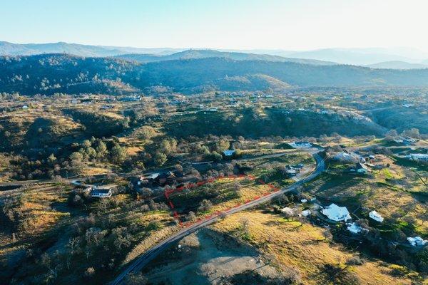 Charming property for sale in Tuolumne  County, CA https://landaddiction.com/property/