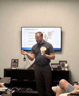 Thinking about joint replacement? Come visit us and participate in a live joint replacement class with Dr. Carr.