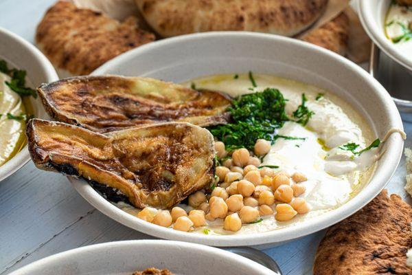 EGGPLANT HUMMUS BOWL