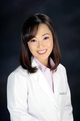 Dr. Amy Choi DC, MAOM, L.Ac