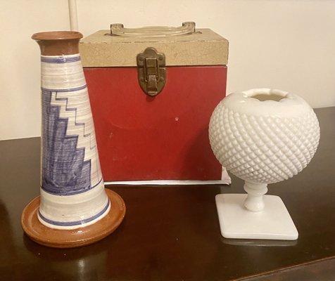 NM Madrid Pottery, Westmoreland milk glass vase and 50s vintage metal 45 carrying case.